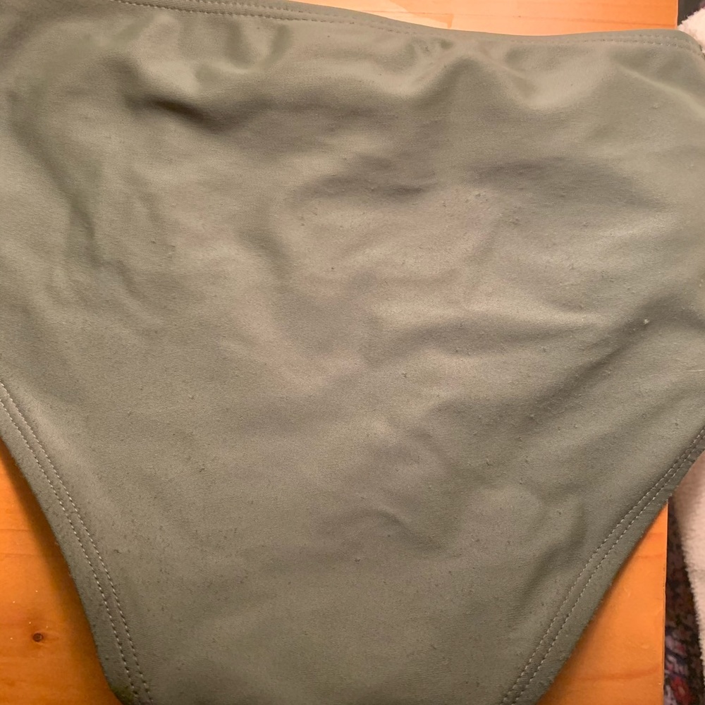 Target Bikini - Picture 3 of 3